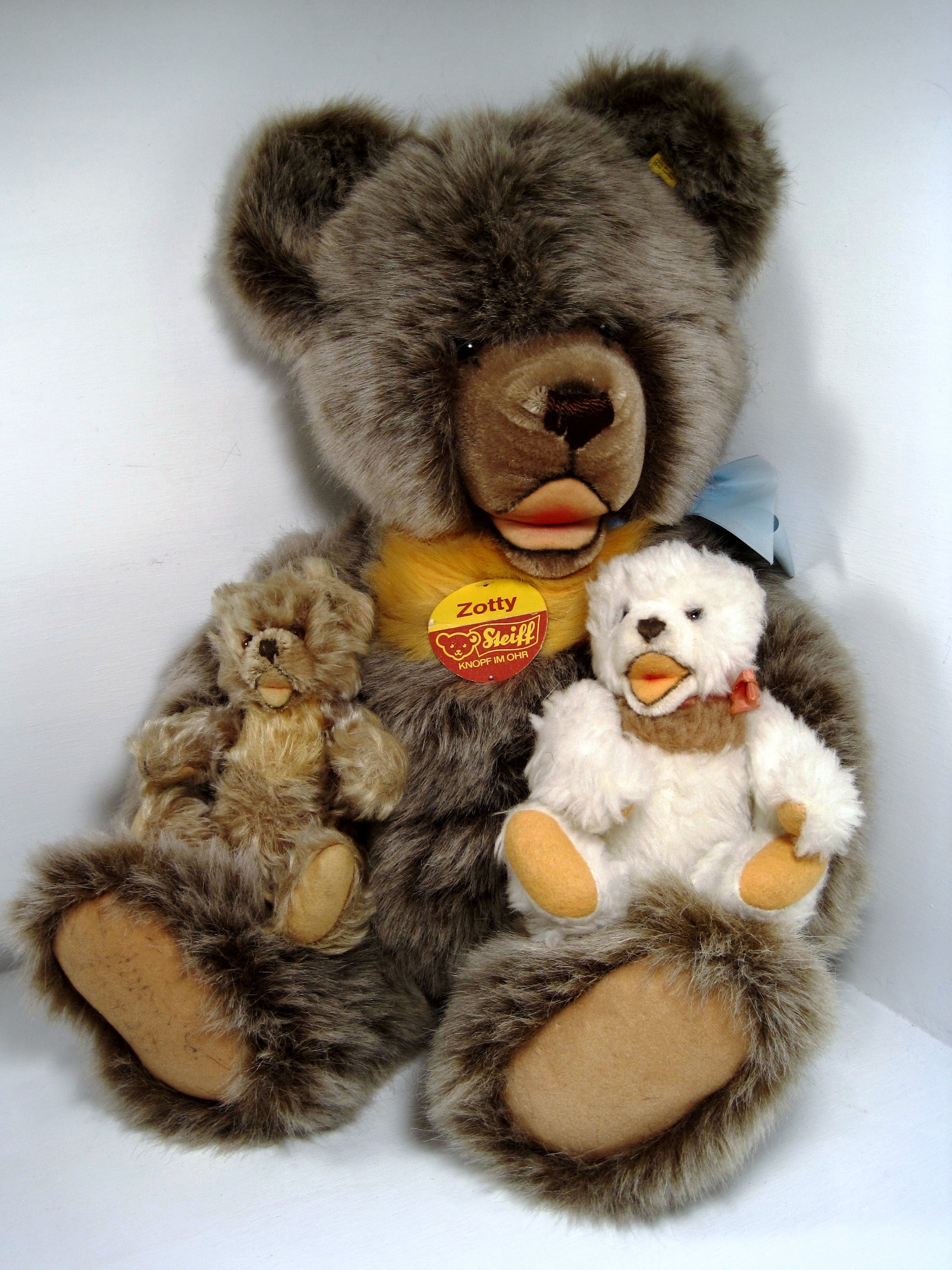 Born in the '50s: Steiff's Zotty Teddy Bear - WorthPoint