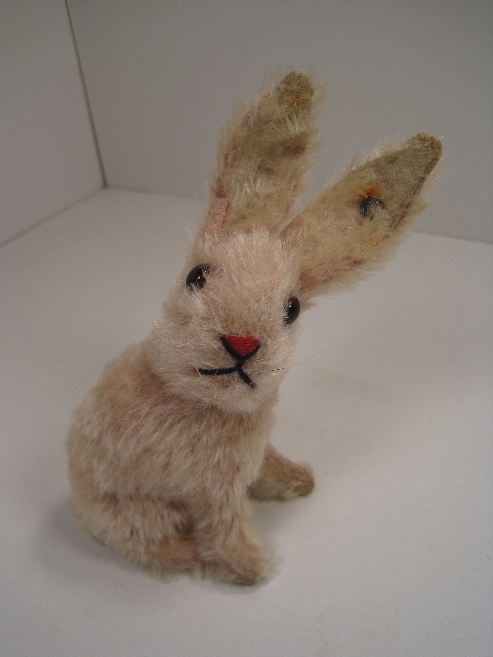 Steiff's Fabulous Finds: A Pink 1920's-Era Mohair Steiff Rabbit | WorthPoint