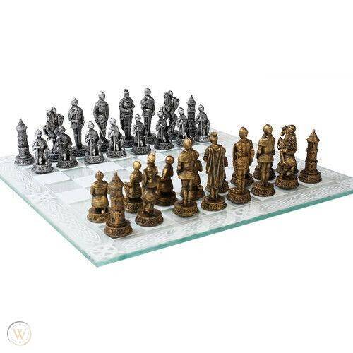 17 medieval knight chess set castle 1 d9a01664637795d8ccc00672e6e6b9bb