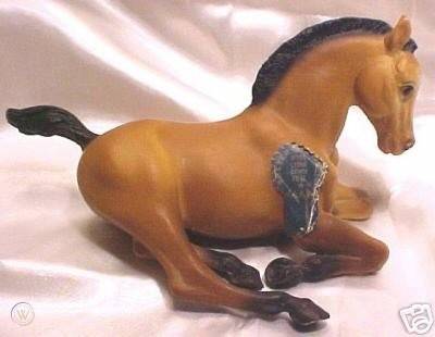Breyer horse 166 lying down foal blue ribbon tag 1 5750817f43120ffc524dee58b349699a