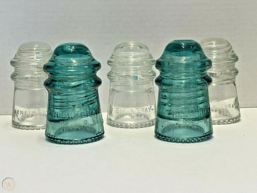 Cinco aisladores de vidrio aguamarina transparente de Hemingray Glass Company