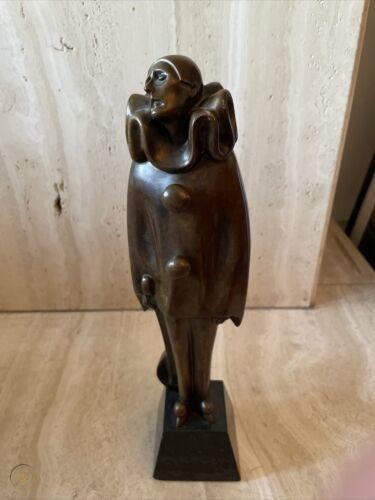 Estatua de bronce de un payaso de Roland Paris